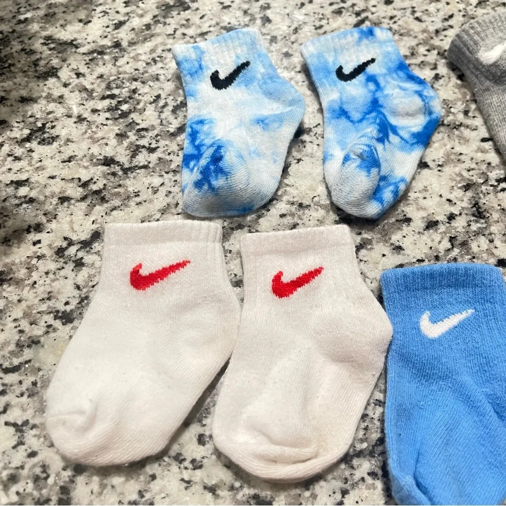 Nike Kids' Vibrant Ankle Socks Collection